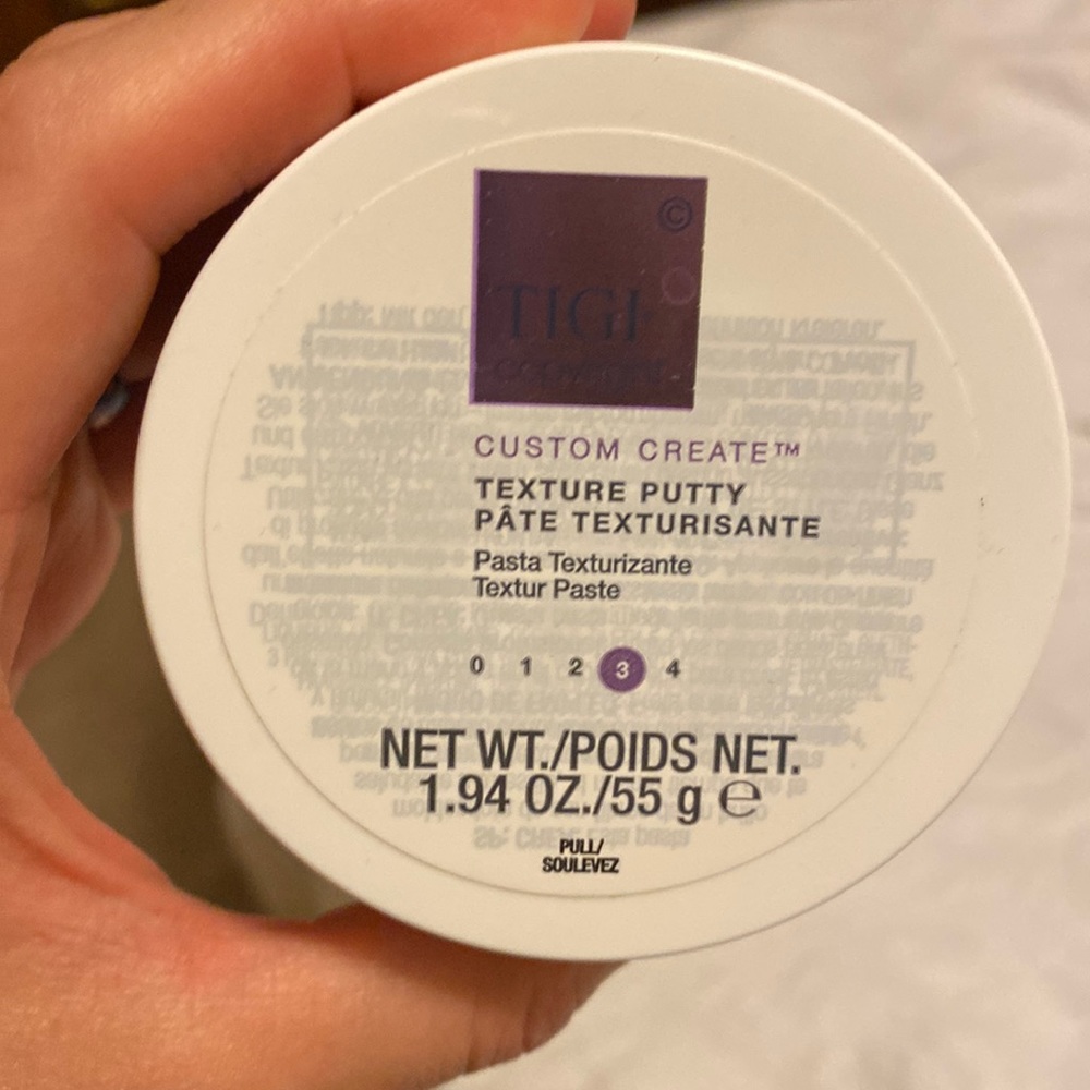 Hair/texture putty